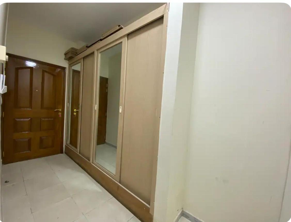 Hotel Royal House Capsule Dubai Exterior foto